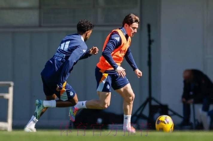 皇马官方:塞巴略斯和门迪已经恢复有球训练 皇马官方:塞巴略斯和门迪已经恢复有球训练