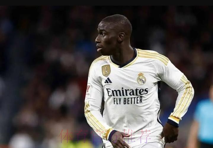 皇马不排除出售门迪可能 尽管球员希望加薪续约 皇马不排除出售门迪可能 尽管球员希望加薪续约